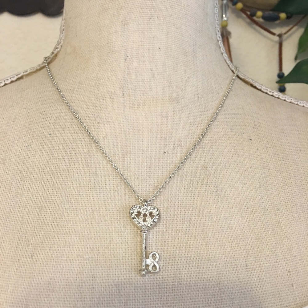 Vintage silver tone rhinestone key necklace